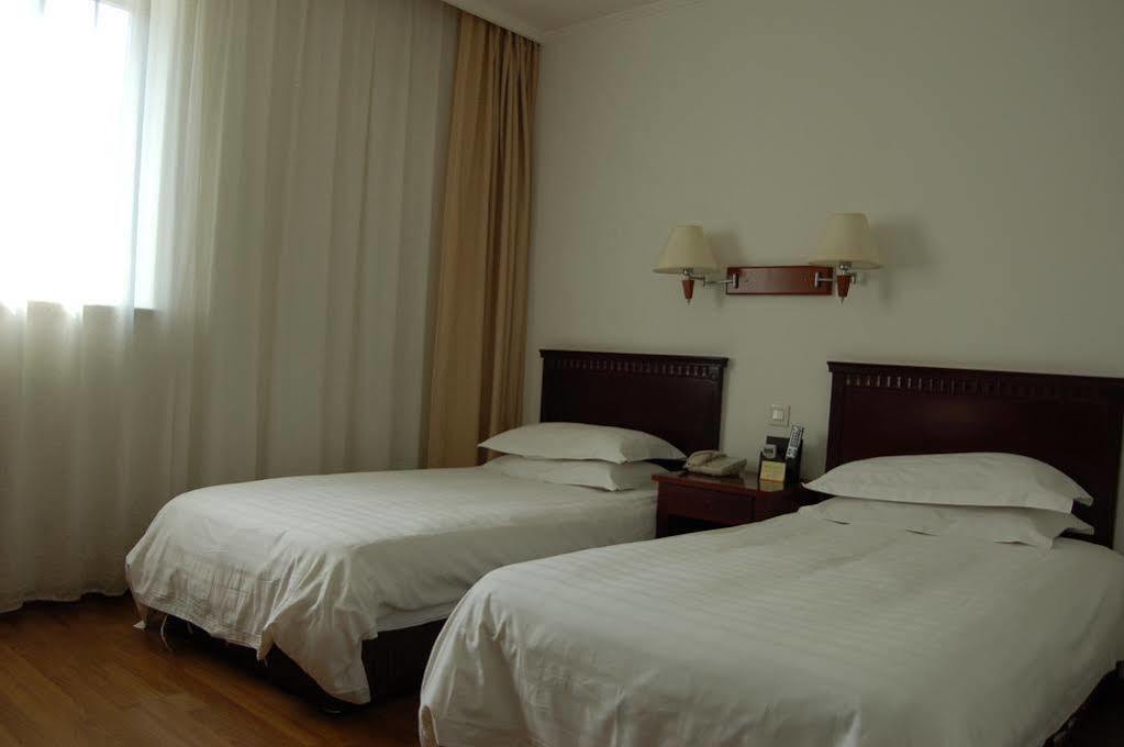 Lakeside Holiday Inn Shanghái Exterior foto